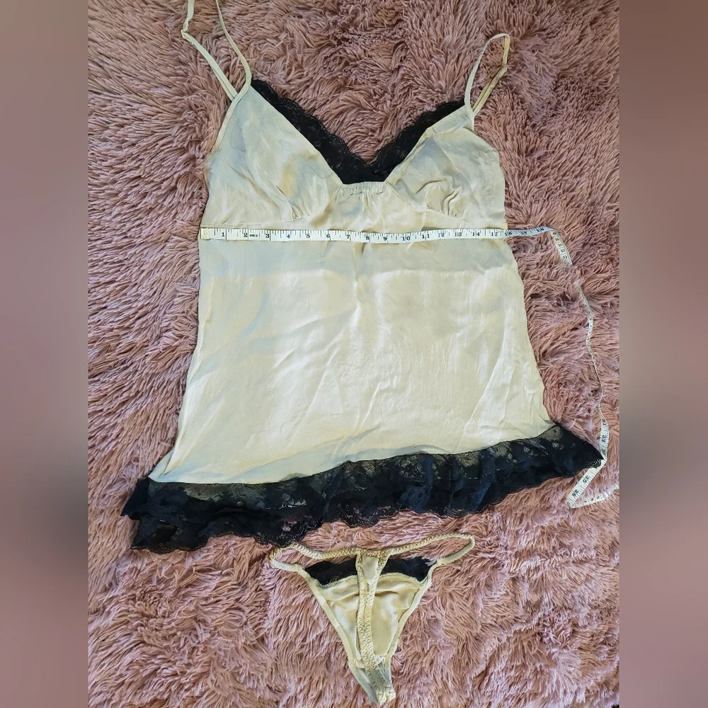 Vintage Victoria's Secret Silk Babydoll - Picture 10 of 14